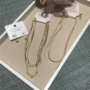 SUGAR FIX BUNDLE DEAL!! 2Set Of Gold Tone Necklaces&Earrings.Very Nice NEW .🍁🍂